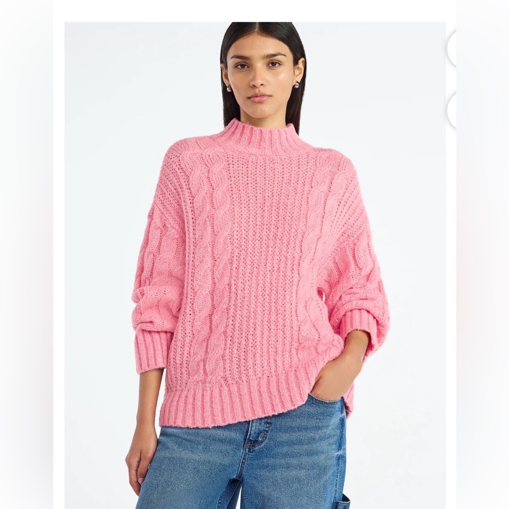 Elegant Pink Cable Knit Turtleneck Sweater NWT